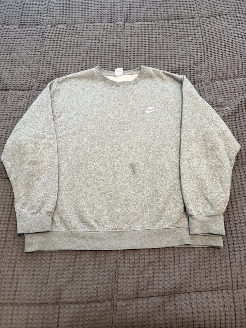 Nike Men’s Solid Gray Logo Crew Neck Pullover Sweatshirt Long Sleeve XXL